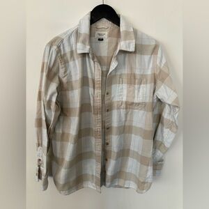 American Eagle Flanne Plaid Button-Up Shirt